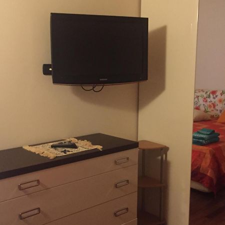 Jomary Apartment Μπέργκαμο Εξωτερικό φωτογραφία